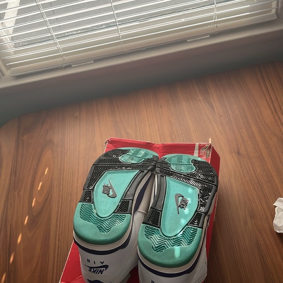 Vintage Display Pair Nike Air Flight ‘89.  Ultra rare Grape Colorway. Size 11 - Picture 7 of 7